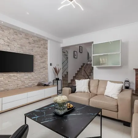 Apartament Nobis *